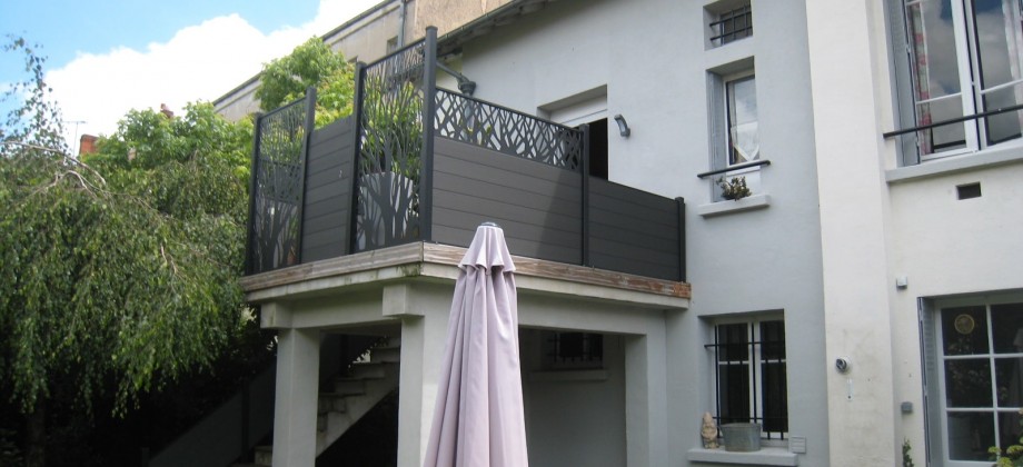 JEANNE D’ARC, GARAGE, JARDIN JEANNE D’ARC, GARAGE, JARDIN