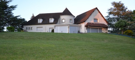 SUPERBE PROPRIETE – UNIQUE SUR SECTEUR SUPERBE PROPRIETE – UNIQUE SUR SECTEUR