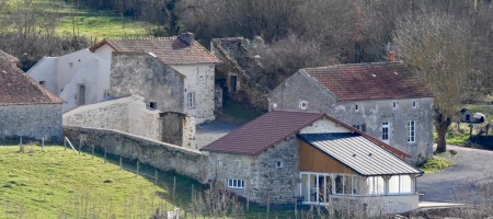 Propriété composée de 3 maisons