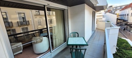 EXCLU – Casino des Fleurs, terrasse, garage EXCLU – Casino des Fleurs, terrasse, garage