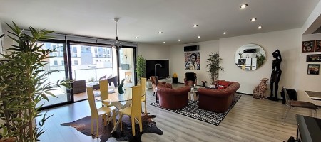 EXCLU – F4 DE GRAND STANDING EXCLU – F4 DE GRAND STANDING