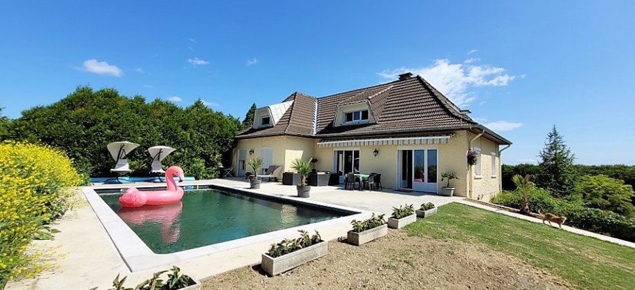 VILLA PROCHE VICHY VILLA PROCHE VICHY