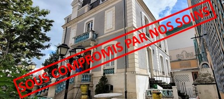 HOTEL PARTICULIER – COEUR DE VILLE HOTEL PARTICULIER – COEUR DE VILLE