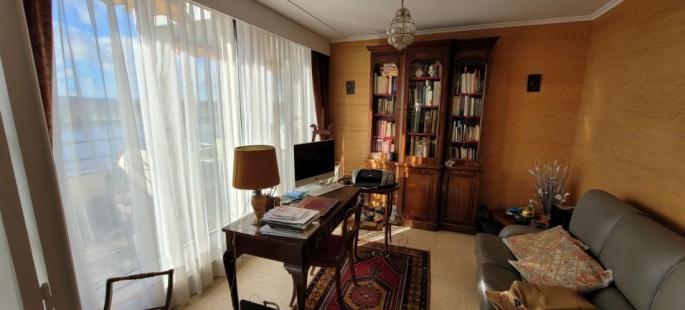 Image4