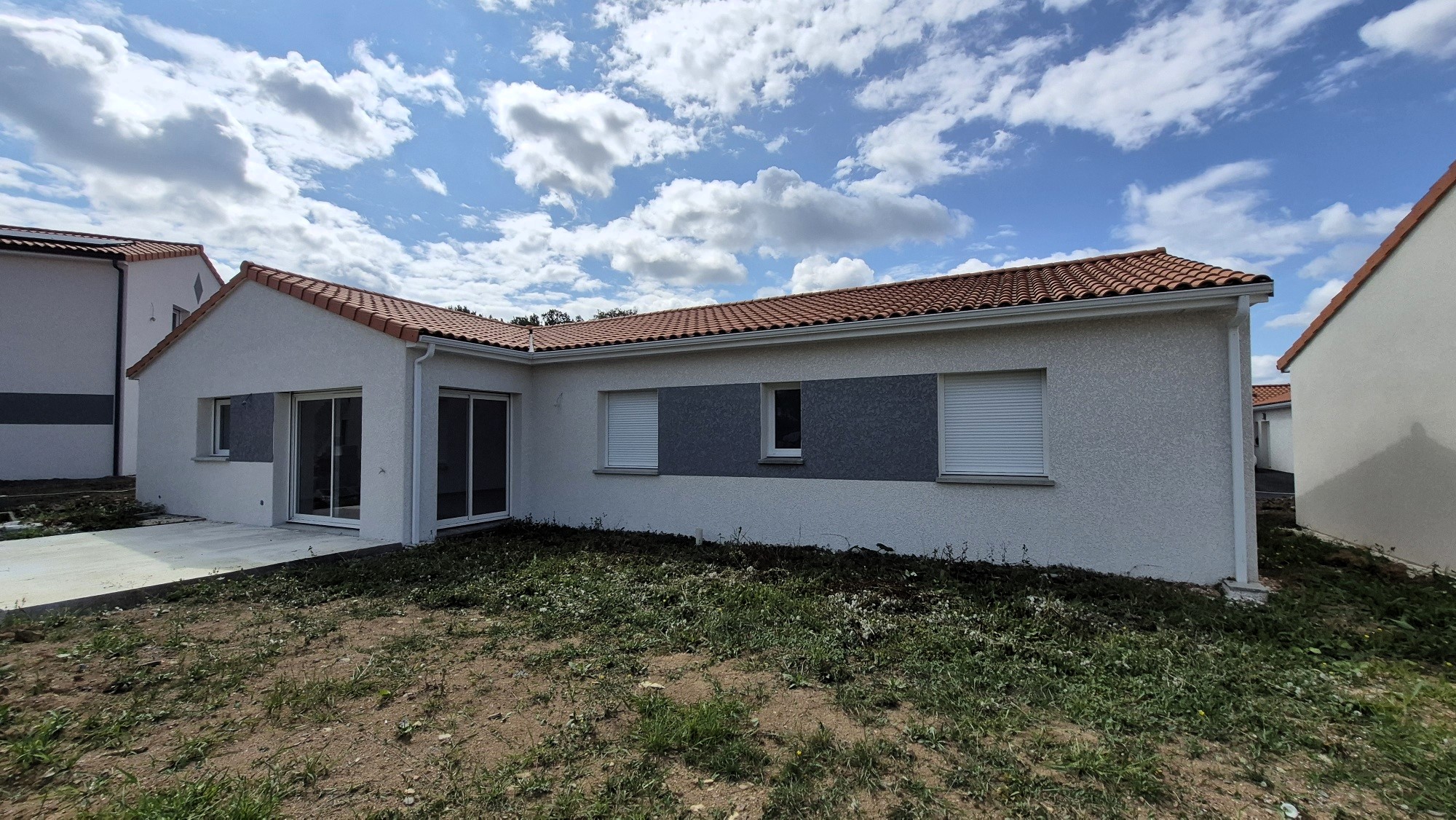 MAISON NEUVE