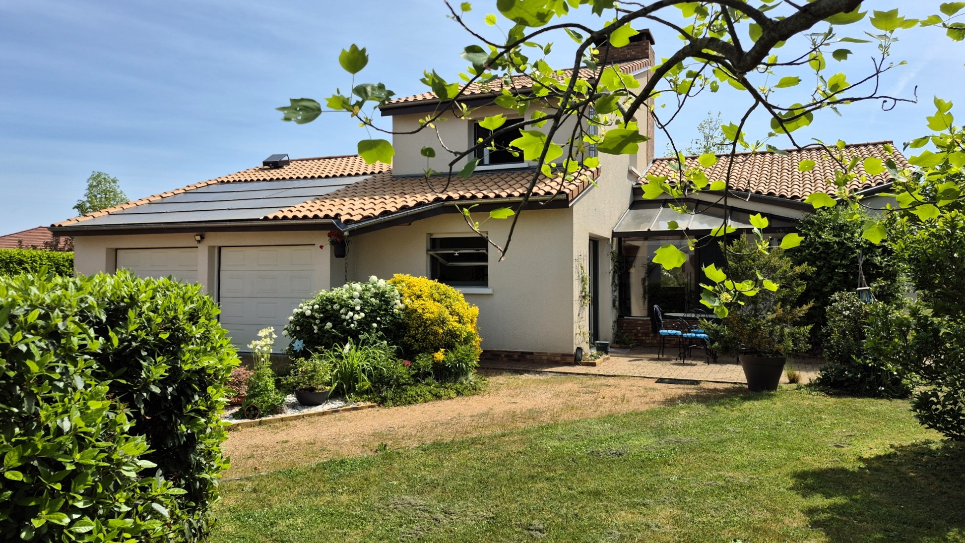 EXCLUSIVITÉ - MAISON D