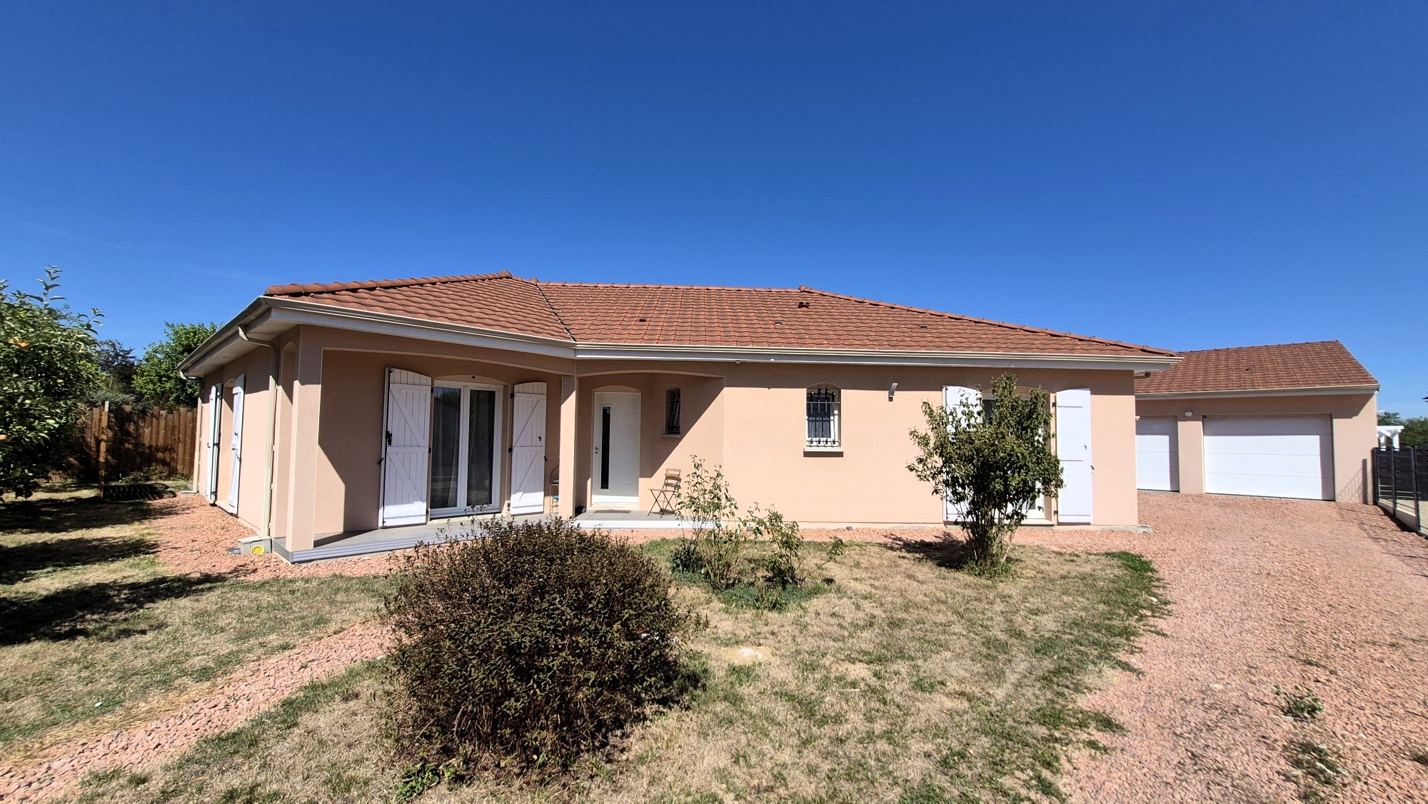 EXCLUSIVITÉ, VILLA PLAIN-PIED QUARTIER PRISÉ BELLERIVE/ALLIER